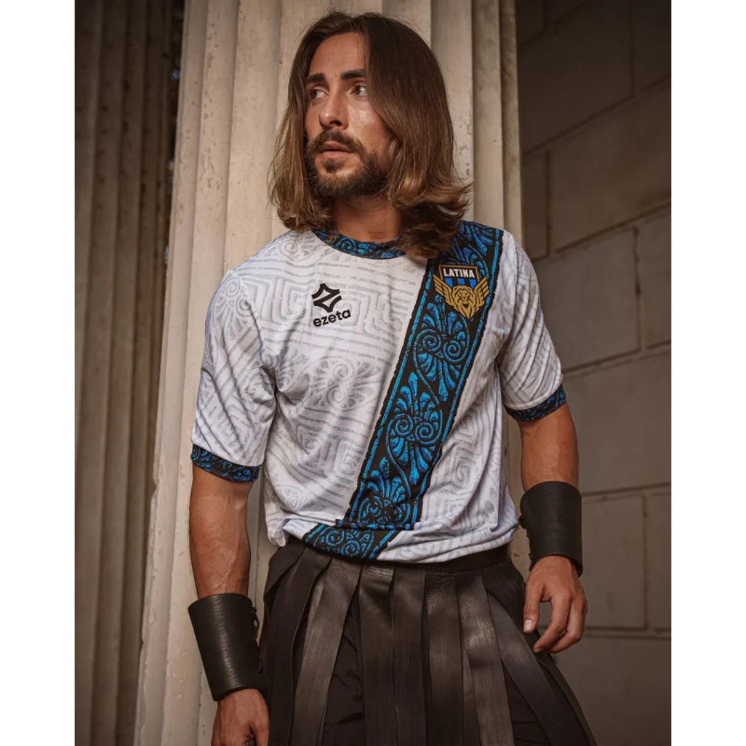 The King – Latina (Away)